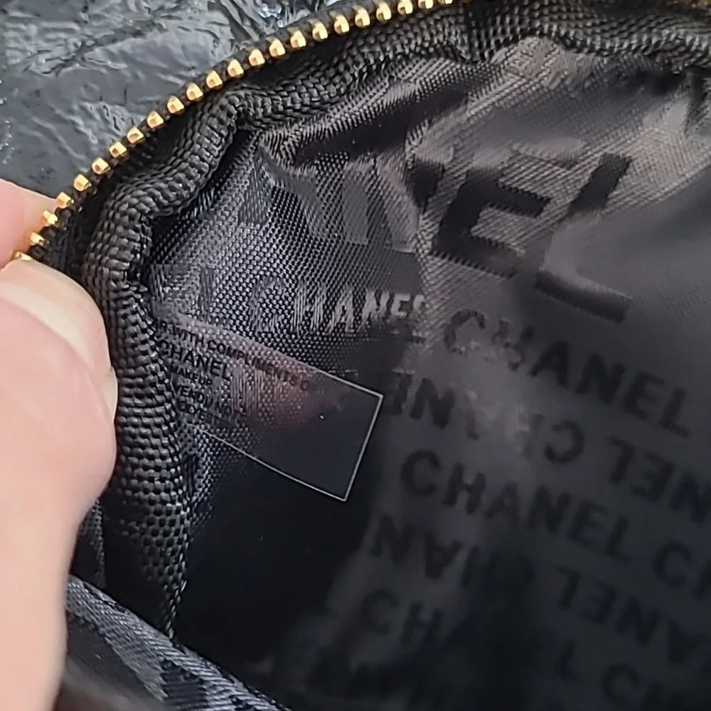 Chanel Tweed Quilted Coin Purse